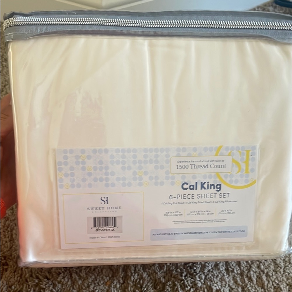 White Luxury Bedding Sheets Set